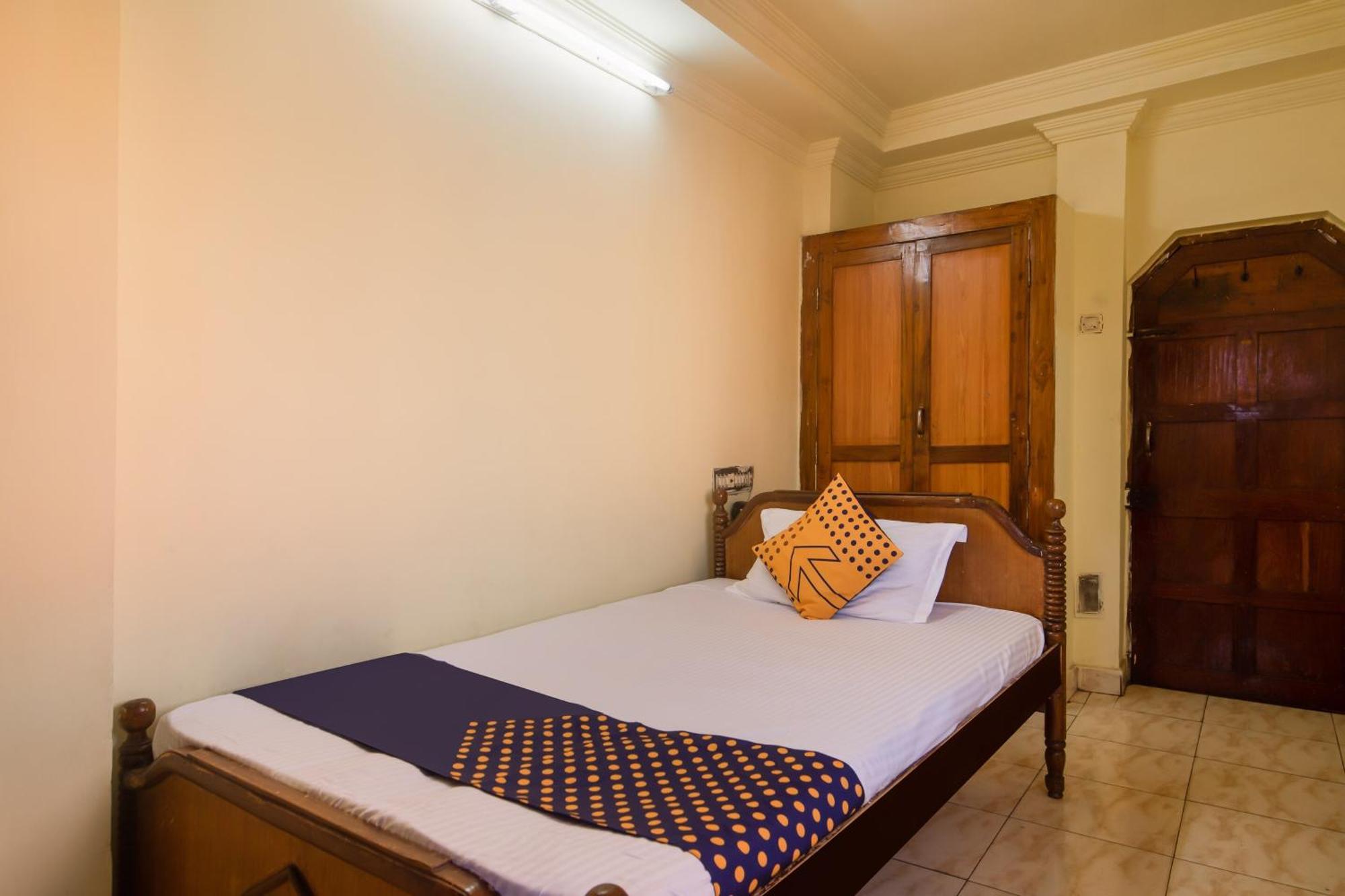Spot On Hotel Manikanta Residency Вишакхапатнам Экстерьер фото