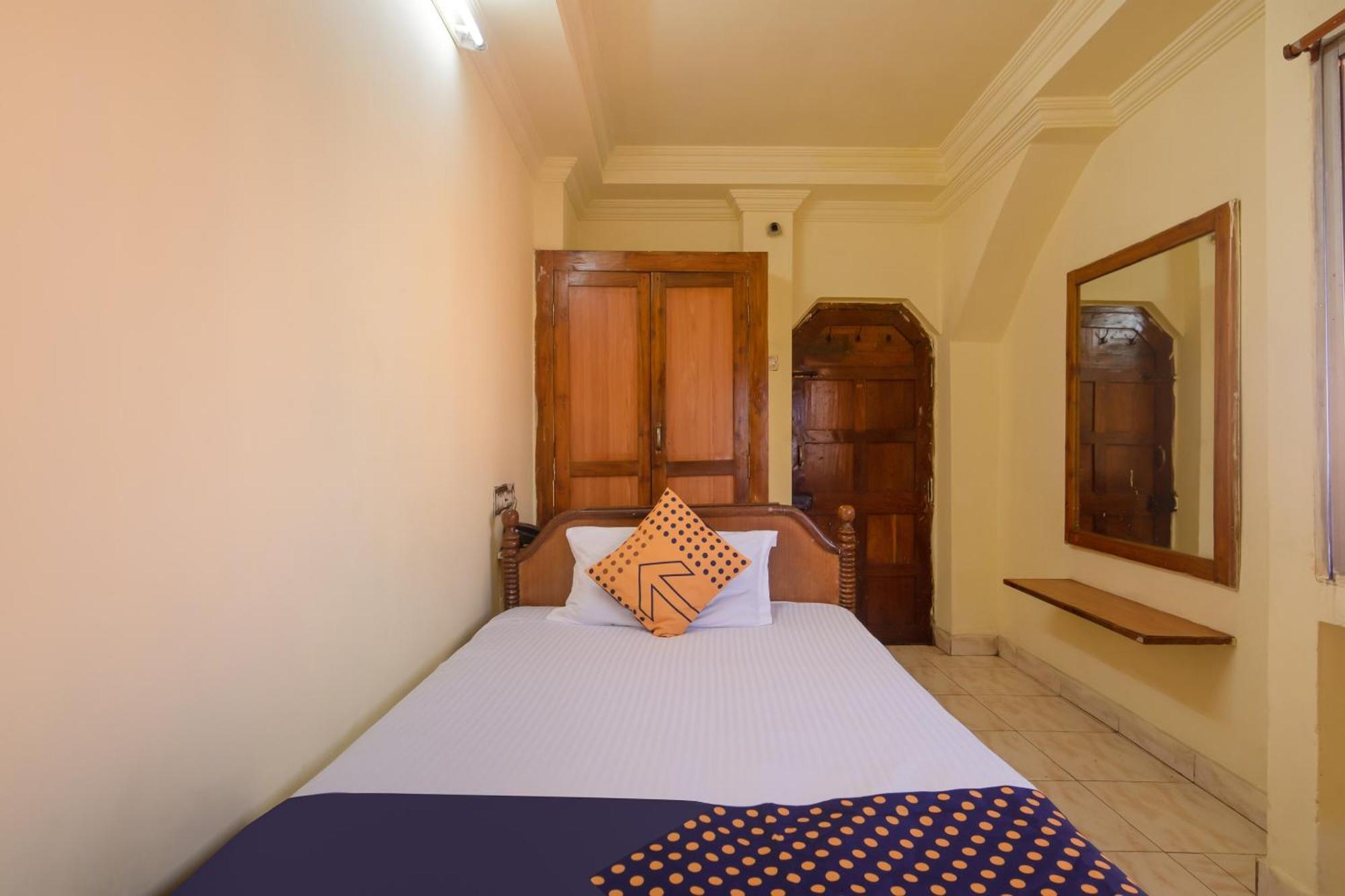 Spot On Hotel Manikanta Residency Вишакхапатнам Экстерьер фото